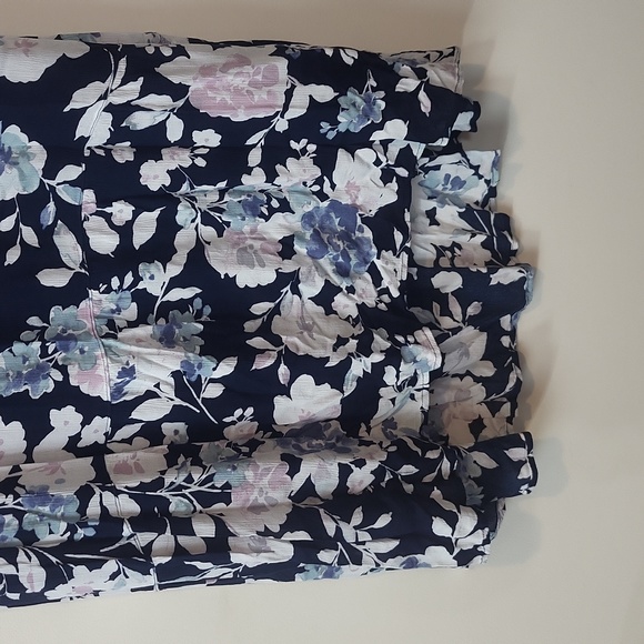 J. JILL Navy Floral  Rayon Sleeveless Hi Low Peplum Hem Maxi Dress - Picture 4 of 12